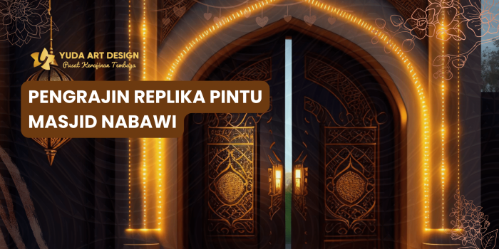 Pengrajin Replika Pintu Masjid Nabawi