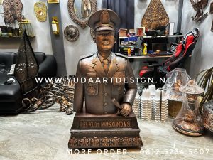 Patung Tembaga Kuningan