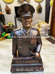 Patung Tembaga Kuningan