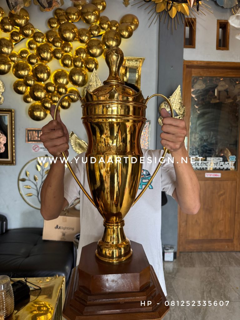 Piala Kuningan Custom