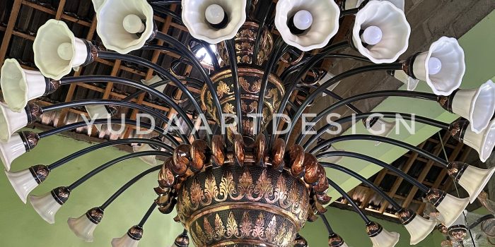 Lampu Gantung Tembaga 3 Tingkat Besar dan Megah