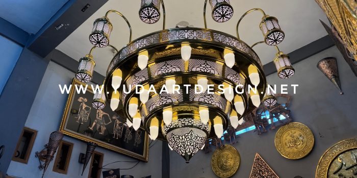 Replika Lampu Masjid Nabawi Kuningan