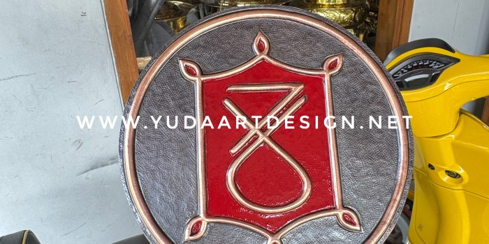 Logo Tembaga Ukir
